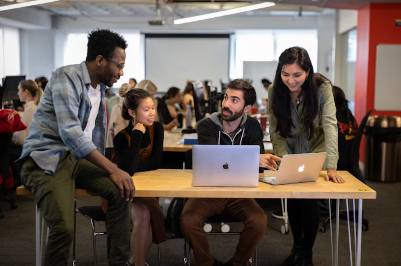 Moonroute Media Team Collaboration in a modern office